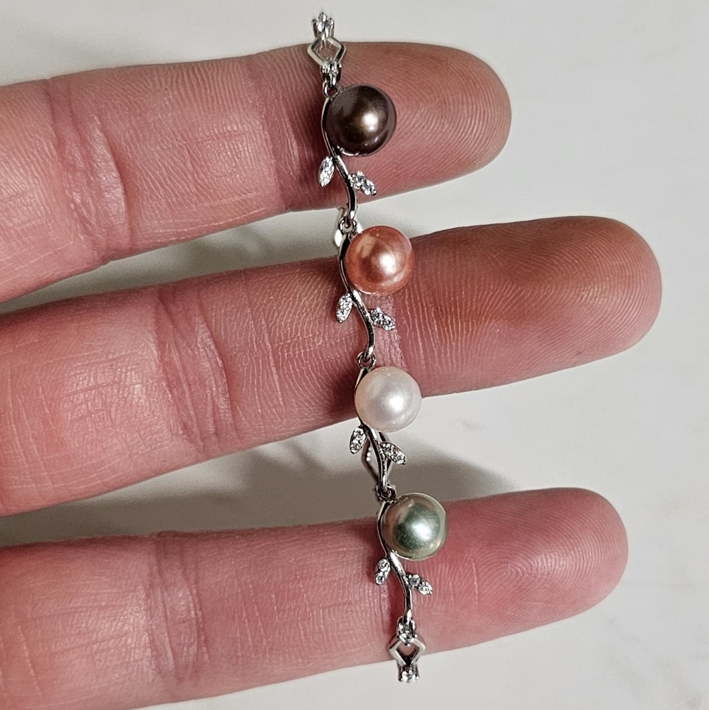 Multi- Pearl Leaf Bracelet. 925 Sterling Silver